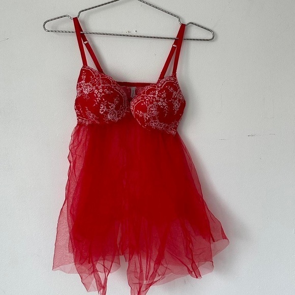 Cherry Red Lace Lingerie Bra - Picture 1 of 2